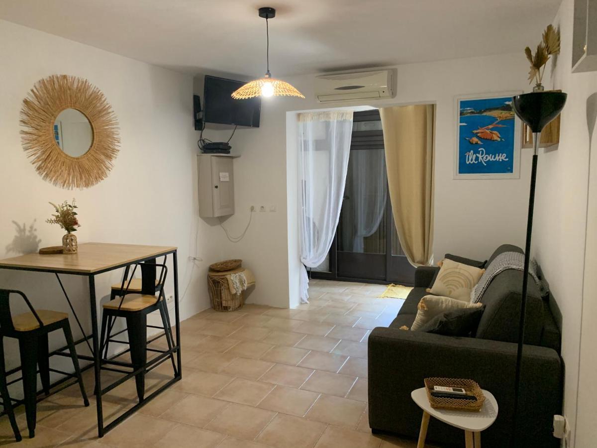 Studio Tout Equipe De 27M2, A 100M De La Mer, Et 500M Des Commerces Algajola  Zewnętrze zdjęcie